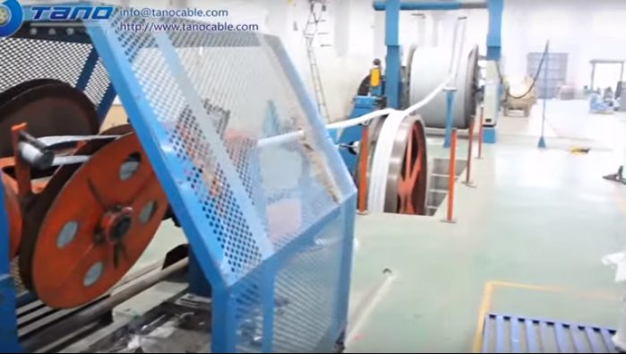 Cabling machine of cable and wire